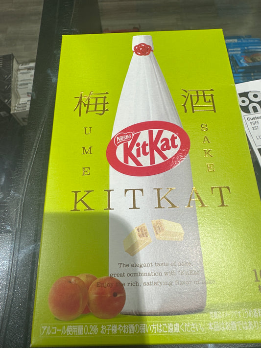 Kit Kat Japan peach